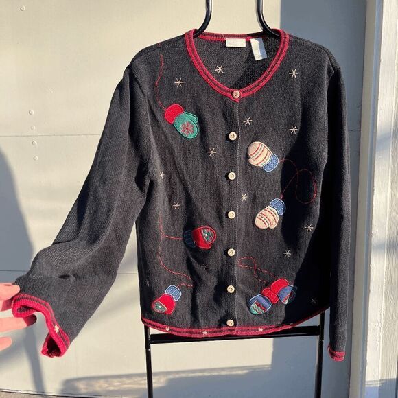 Field Gear Sweaters - Vintage Fieldgear Holiday Knit Cardigan with Mittens Embroidery - Size L